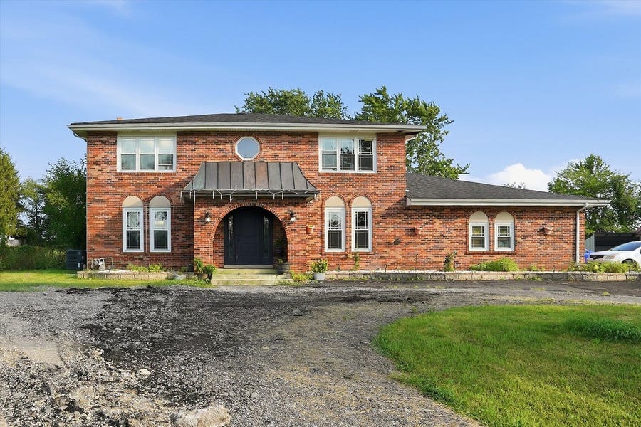 Property photo for 25821 S Willow Creek Lane, Monee, IL