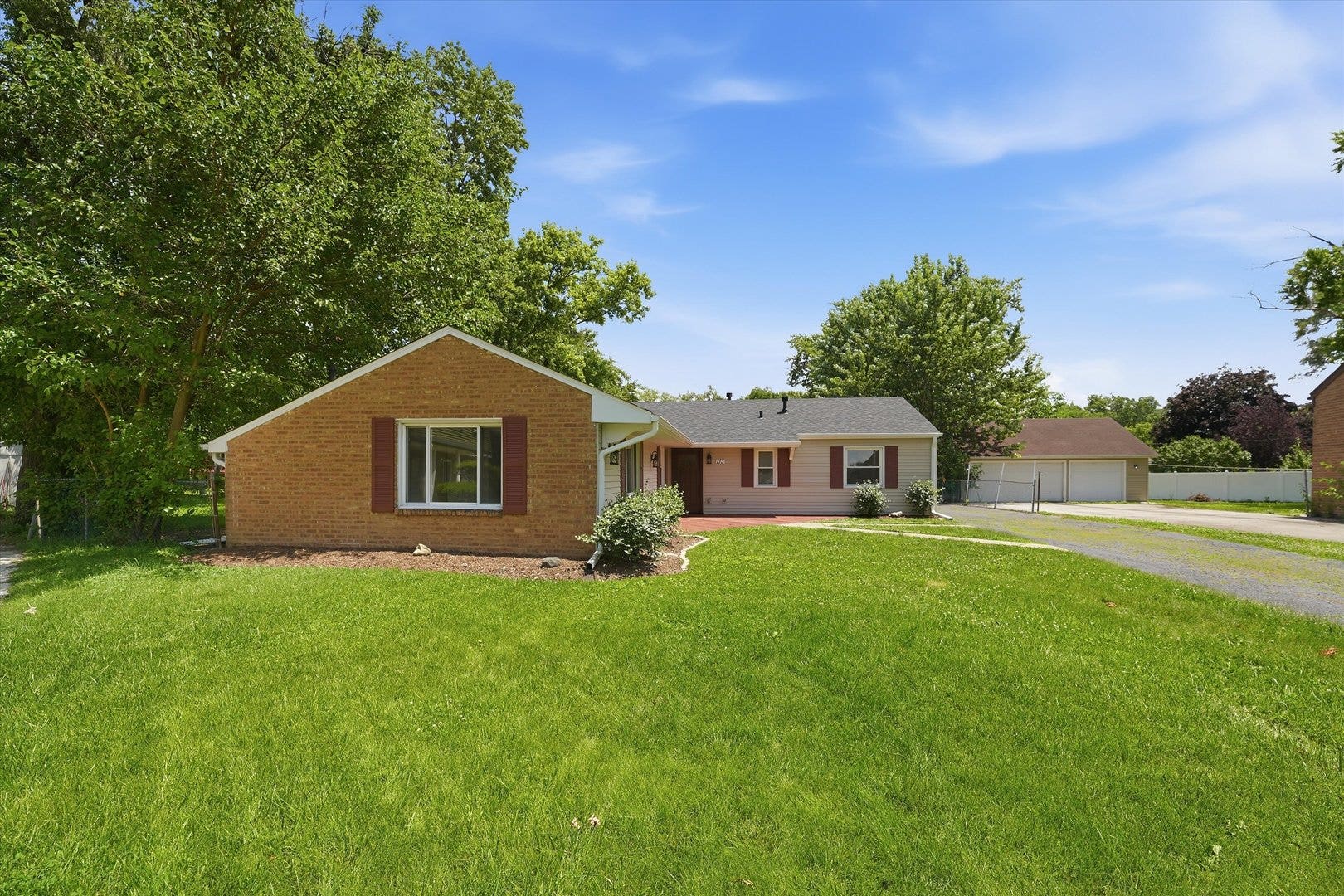 113 Parklawn Court, Bolingbrook, IL 60440 113 Parklawn Court, Bolingbrook, IL 60440