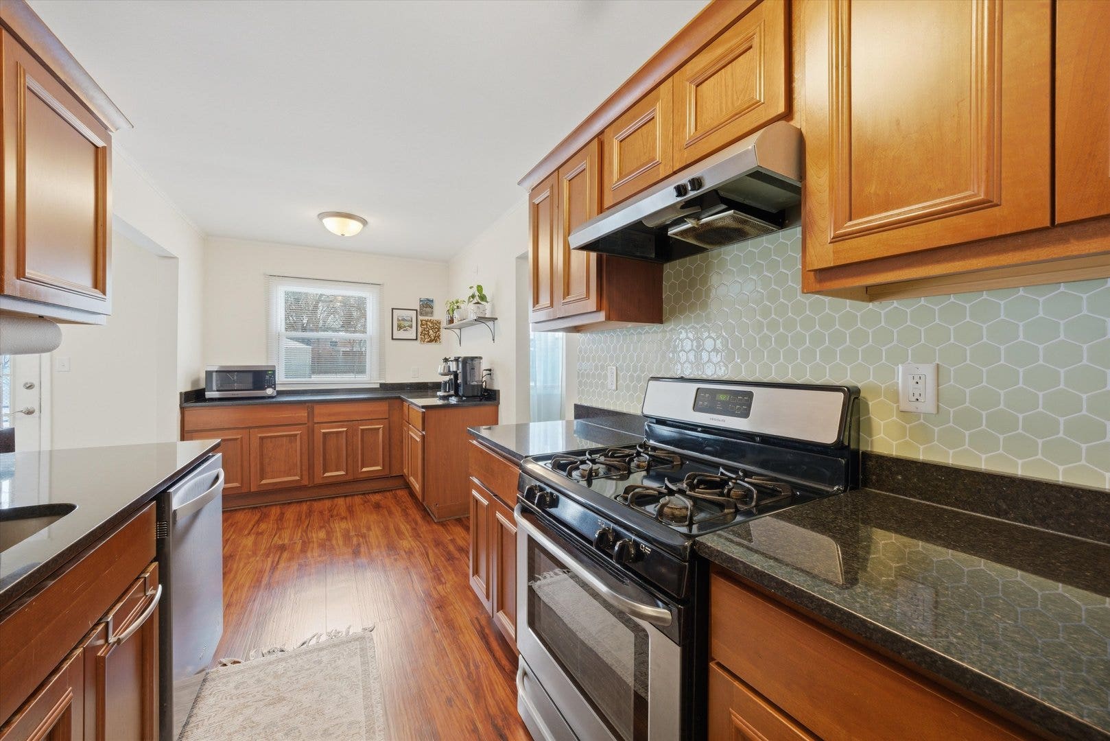 113 Parklawn Court, Bolingbrook, IL 60440 113 Parklawn Court, Bolingbrook, IL 60440