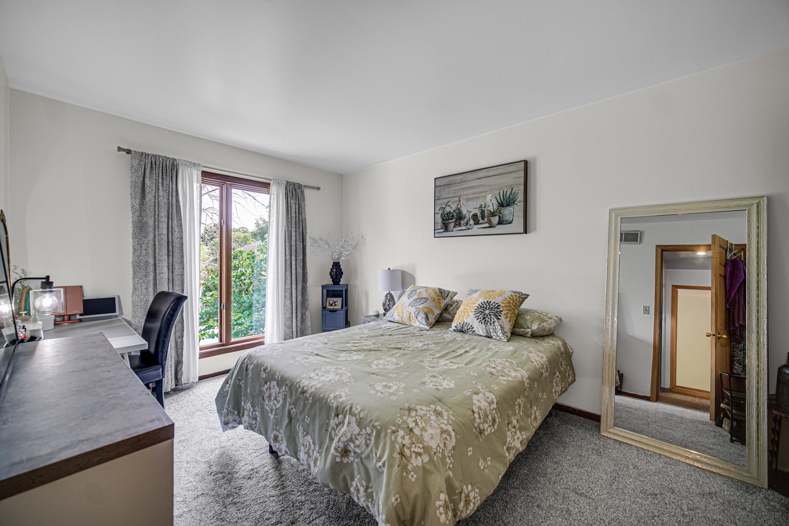 2075 Valley Creek Drive, Elgin, IL 60123 2075 Valley Creek Drive, Elgin, IL 60123