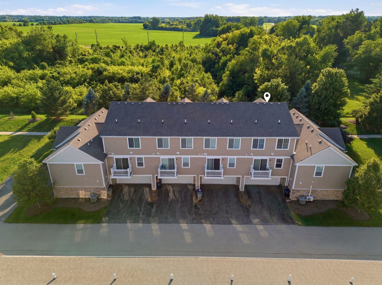 176 Goldenrod Drive, Elgin, IL 60124 176 Goldenrod Drive, Elgin, IL 60124
