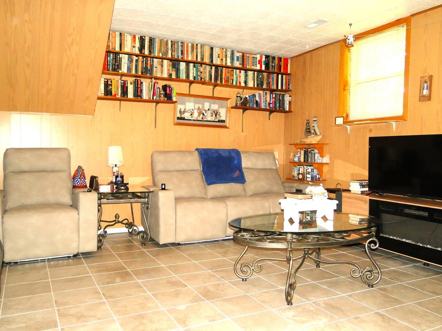 112 Fairlane Drive, Joliet, IL 60435 112 Fairlane Drive, Joliet, IL 60435