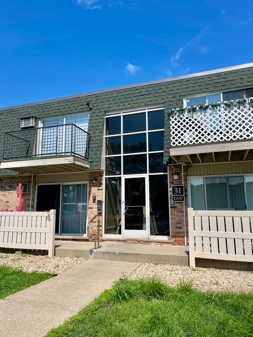 Property photo for 10037 S Walnut Terrace, #312, Palos Hills, IL