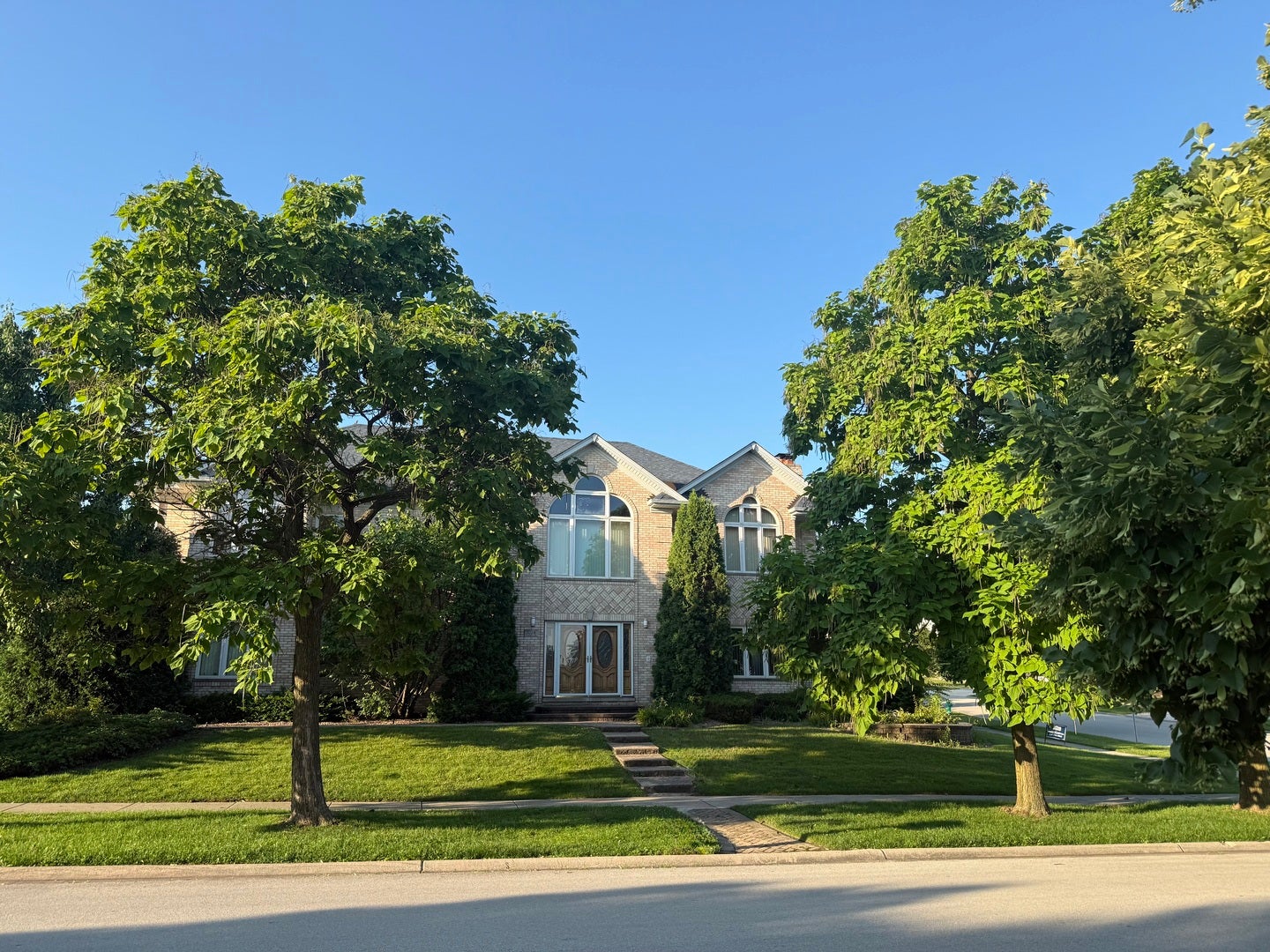 1004 Saddle Lane, Lemont, IL 60439 1004 Saddle Lane, Lemont, IL 60439