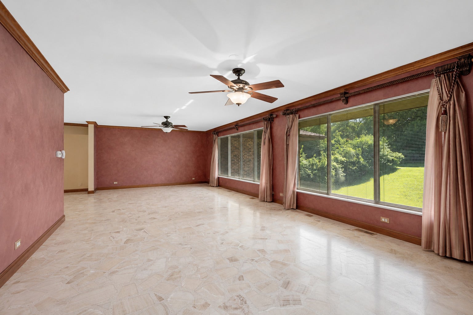 3620 Douglas Road, Downers Grove, IL 60515 3620 Douglas Road, Downers Grove, IL 60515