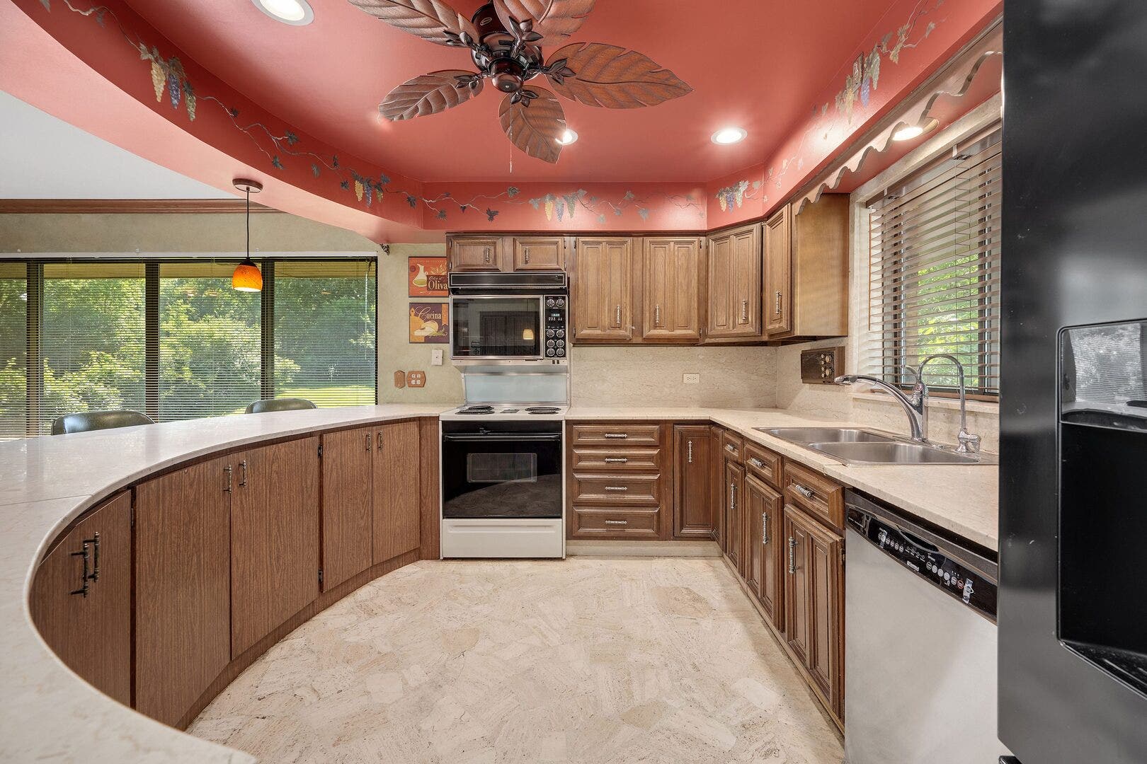 3620 Douglas Road, Downers Grove, IL 60515 3620 Douglas Road, Downers Grove, IL 60515