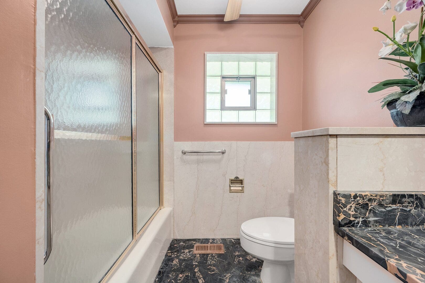 3620 Douglas Road, Downers Grove, IL 60515 3620 Douglas Road, Downers Grove, IL 60515