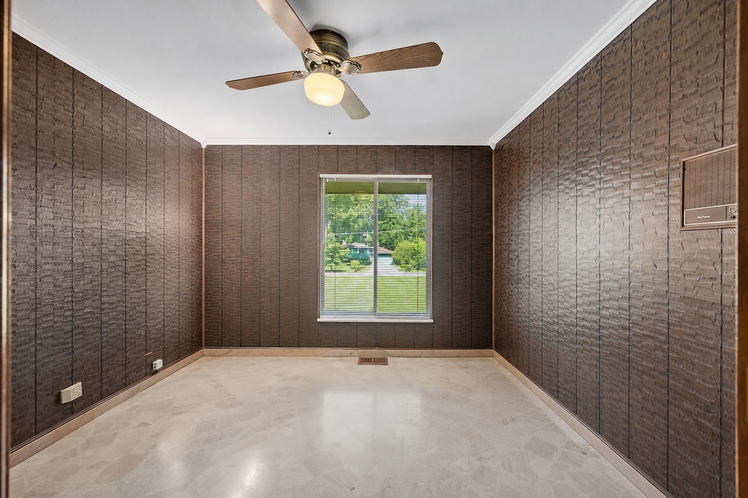 3620 Douglas Road, Downers Grove, IL 60515 3620 Douglas Road, Downers Grove, IL 60515