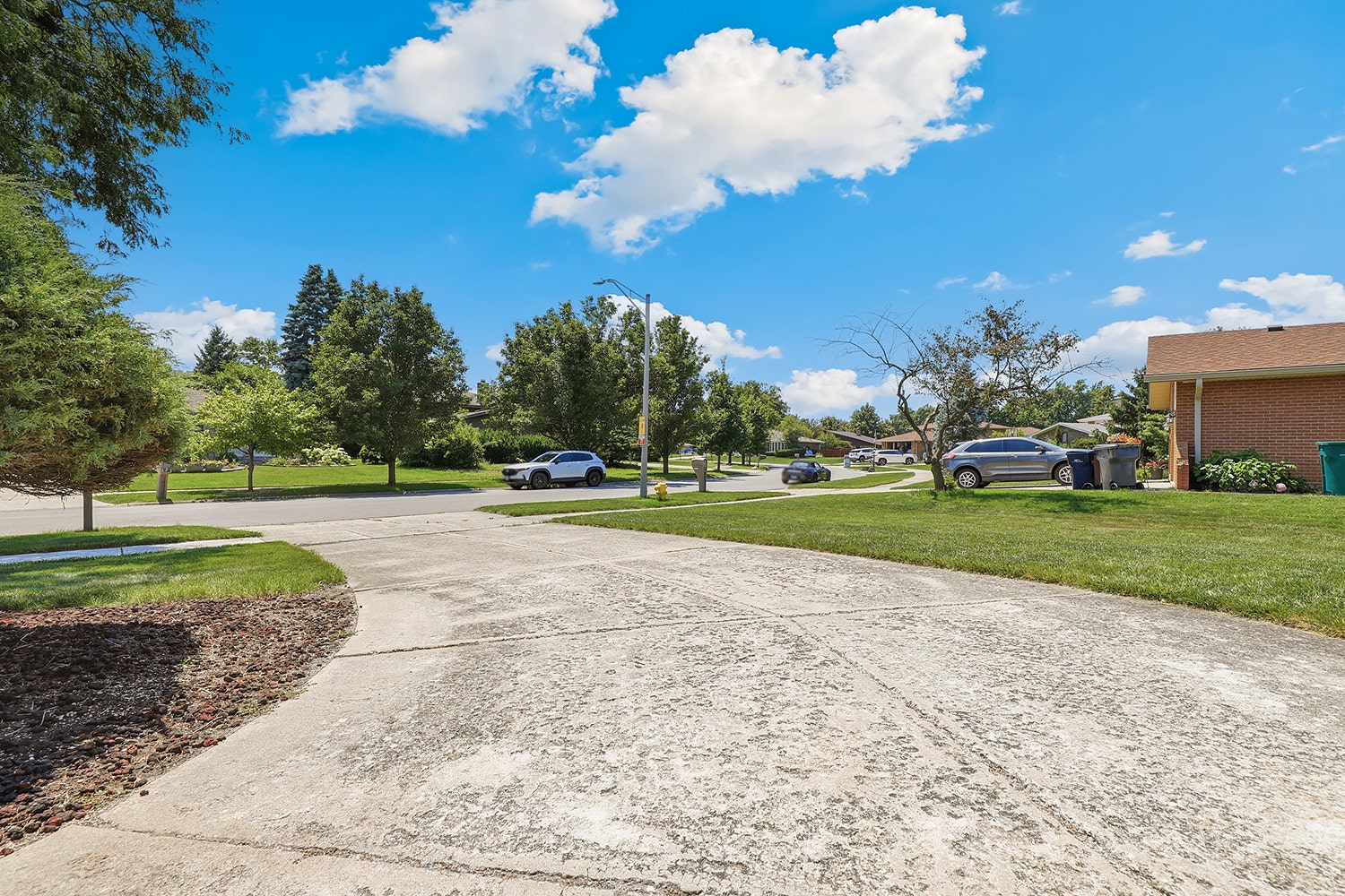 8840 Terry Drive, Orland Park, IL 60462 8840 Terry Drive, Orland Park, IL 60462