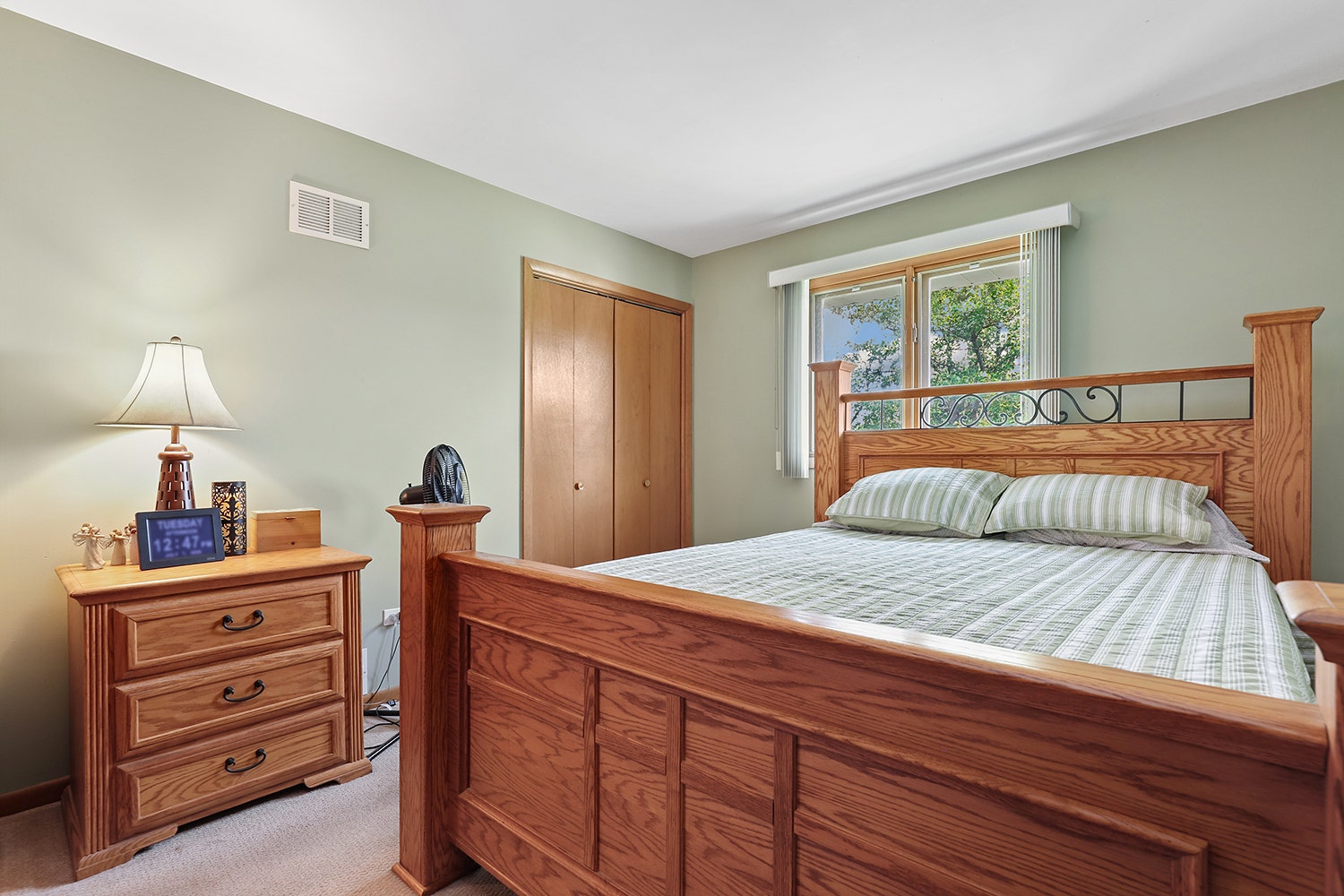 8840 Terry Drive, Orland Park, IL 60462 8840 Terry Drive, Orland Park, IL 60462