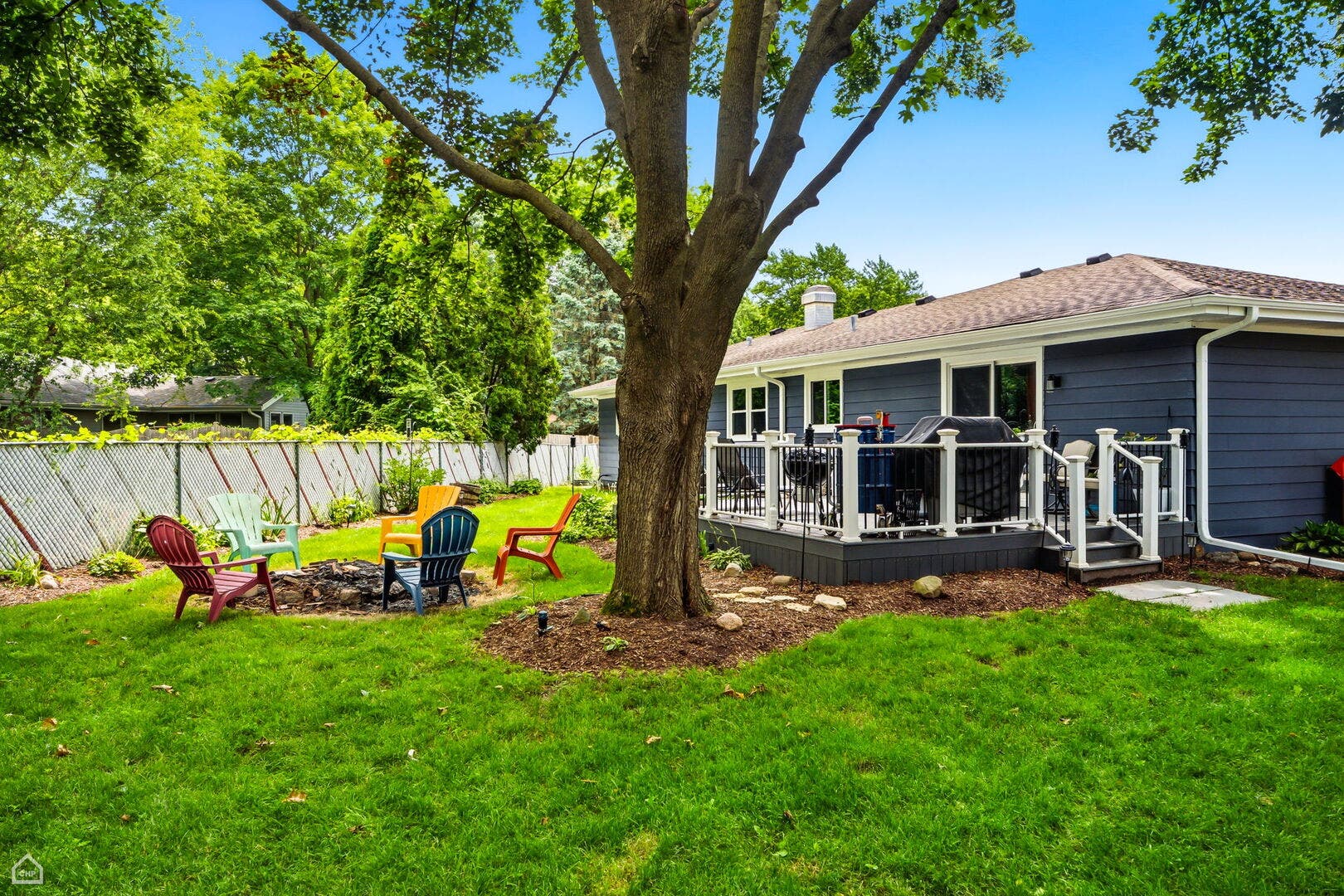 1978 N Fork Circle, Elgin, IL 60123 1978 N Fork Circle, Elgin, IL 60123
