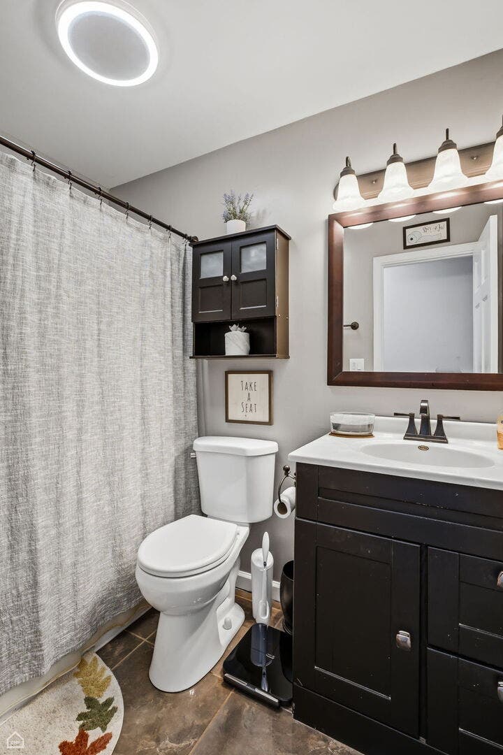 1978 N Fork Circle, Elgin, IL 60123 1978 N Fork Circle, Elgin, IL 60123