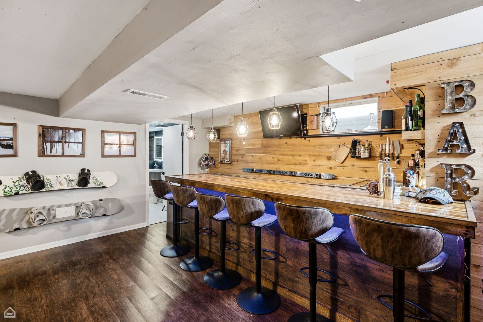 1978 N Fork Circle, Elgin, IL 60123 1978 N Fork Circle, Elgin, IL 60123