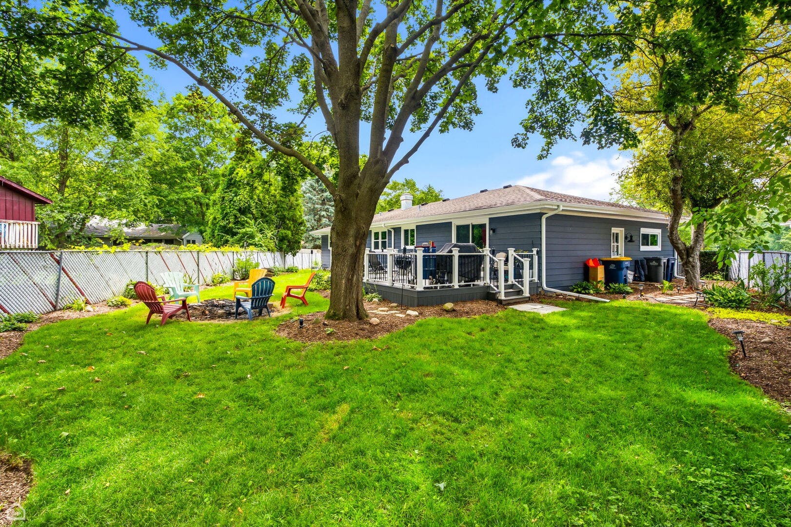 1978 N Fork Circle, Elgin, IL 60123 1978 N Fork Circle, Elgin, IL 60123
