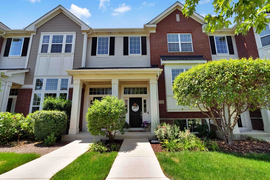 Property photo for 16745 Brighton Drive, Lemont, IL