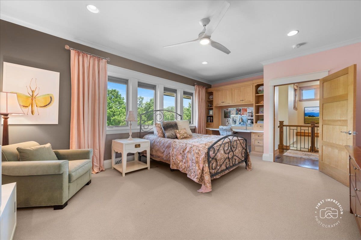 39W973 Crosscreek Lane, St. Charles, IL 60175 39W973 Crosscreek Lane, St. Charles, IL 60175