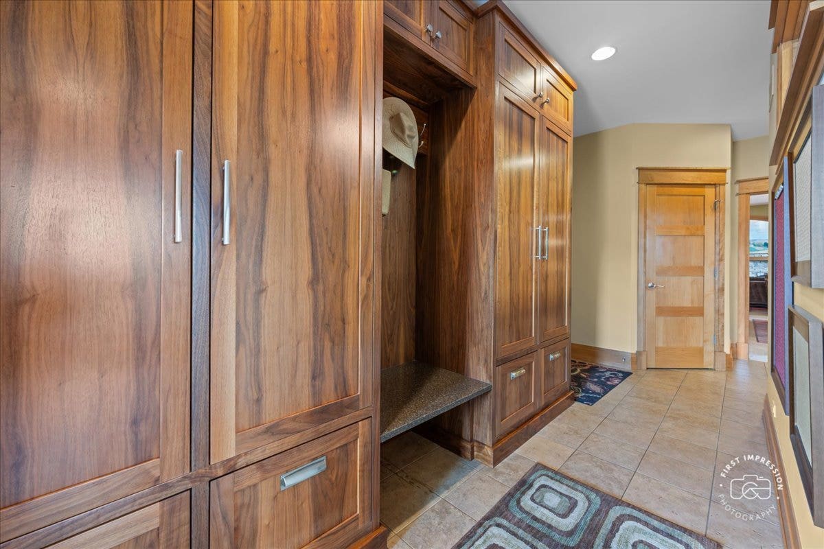 39W973 Crosscreek Lane, St. Charles, IL 60175 39W973 Crosscreek Lane, St. Charles, IL 60175