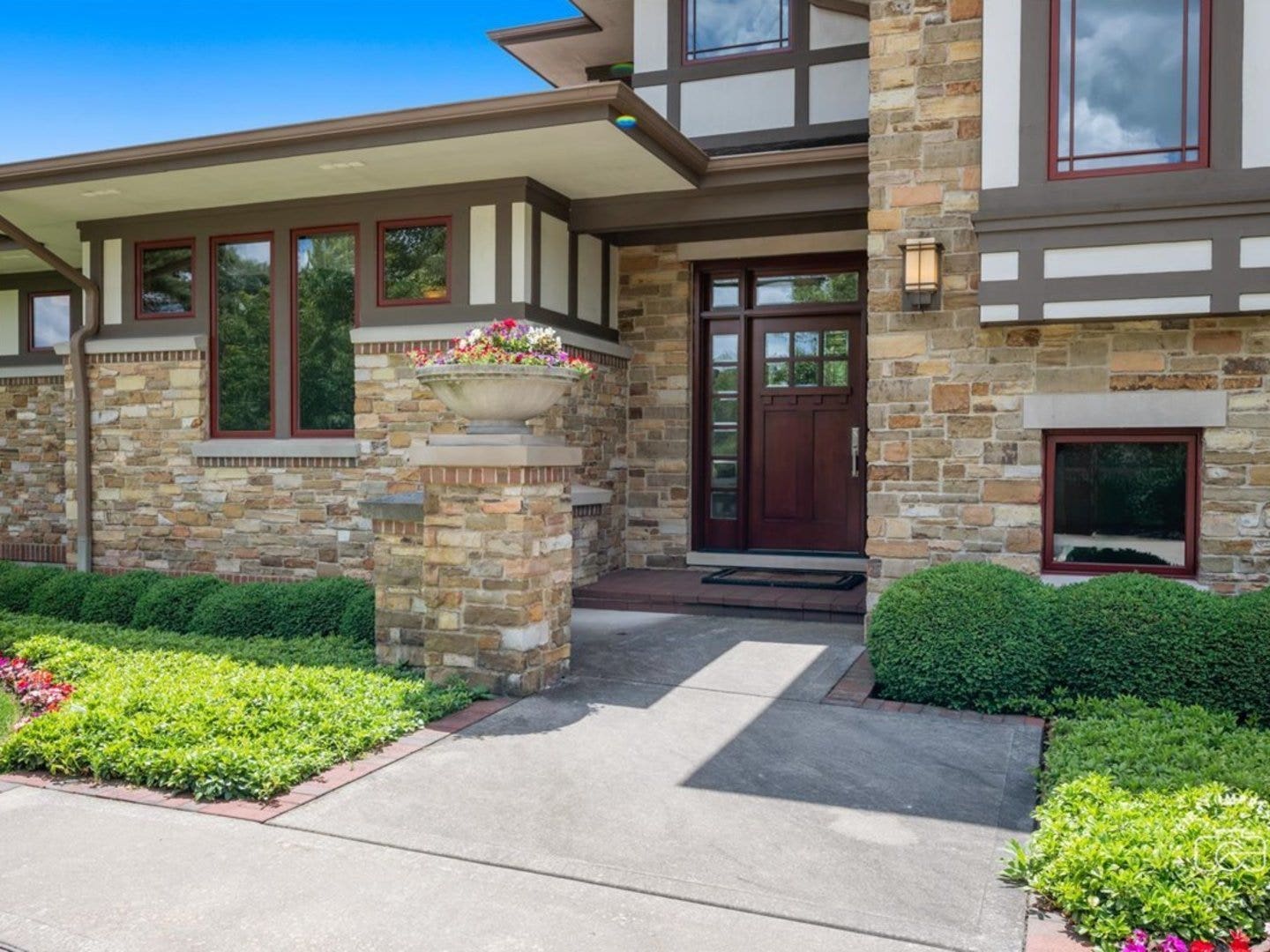 39W973 Crosscreek Lane, St. Charles, IL 60175 39W973 Crosscreek Lane, St. Charles, IL 60175