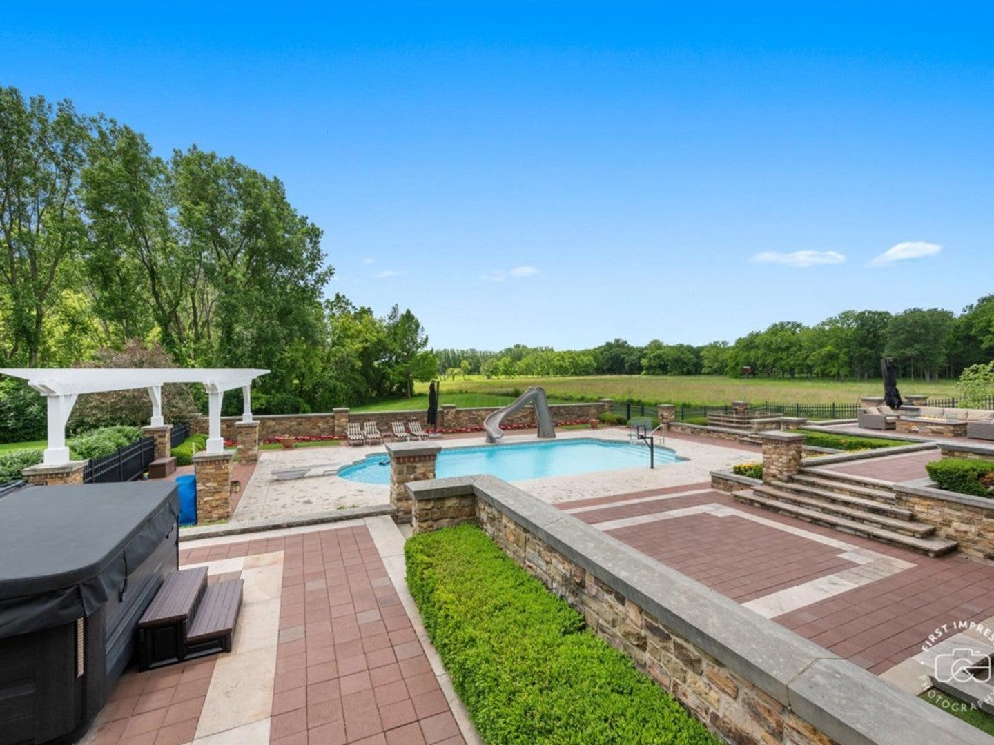 39W973 Crosscreek Lane, St. Charles, IL 60175 39W973 Crosscreek Lane, St. Charles, IL 60175