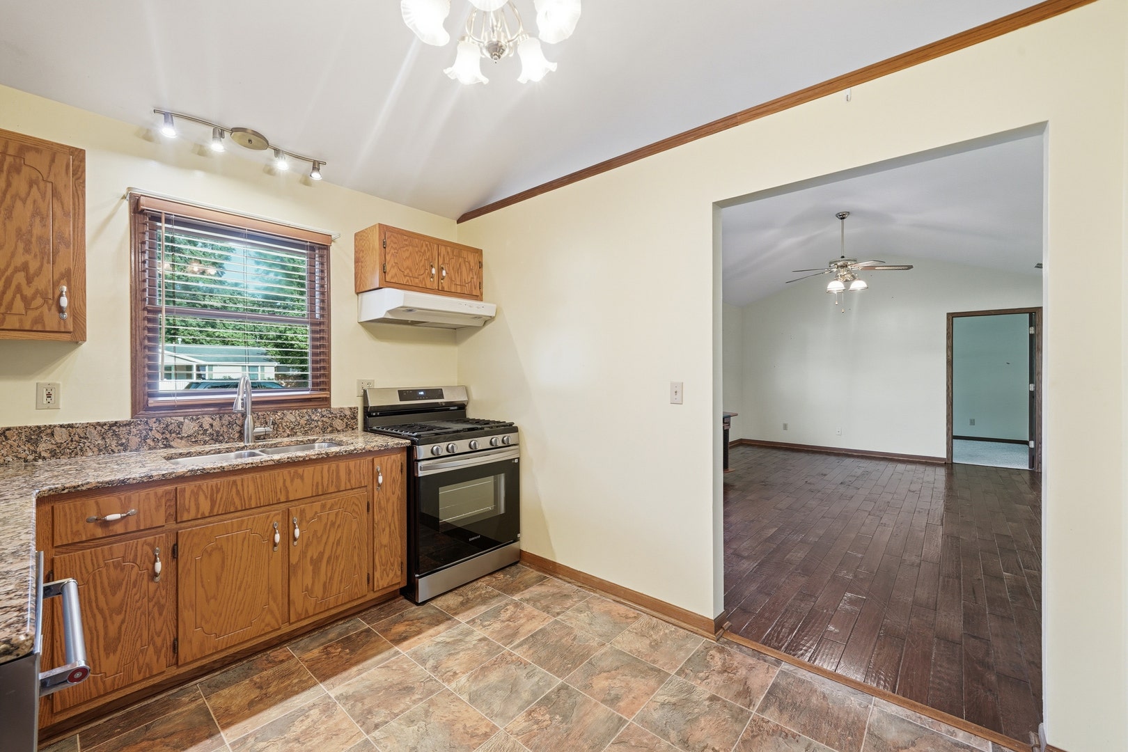 538 N School Street, Braidwood, IL 60408 538 N School Street, Braidwood, IL 60408