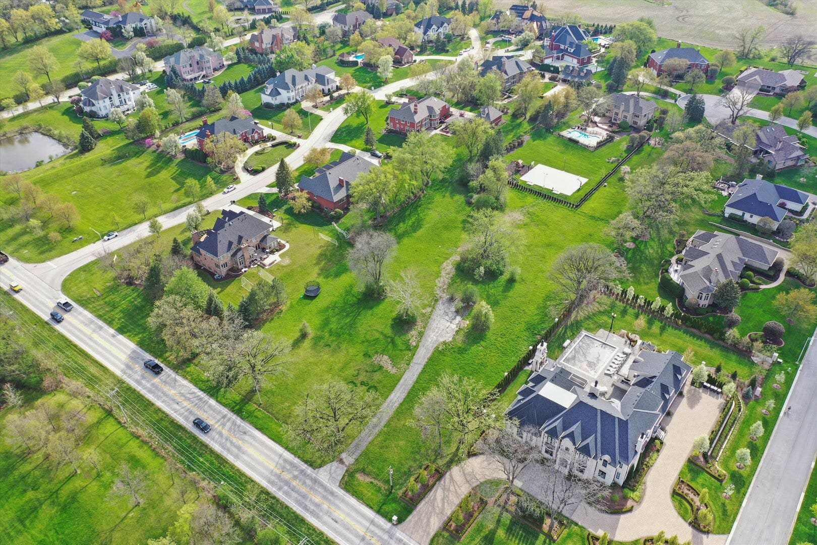 14700 108th Avenue, Orland Park, IL 60467