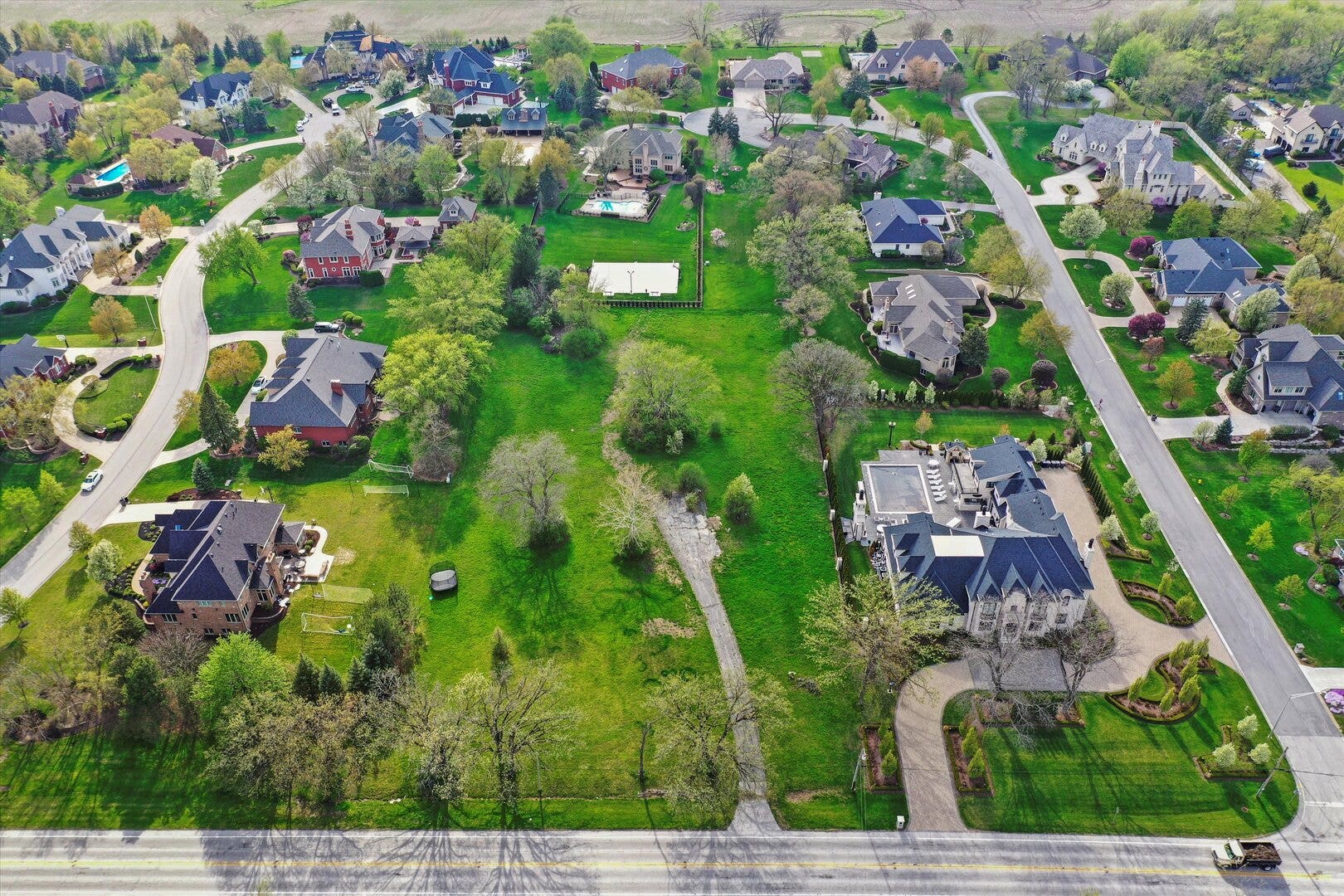 14700 108th Avenue, Orland Park, IL 60467