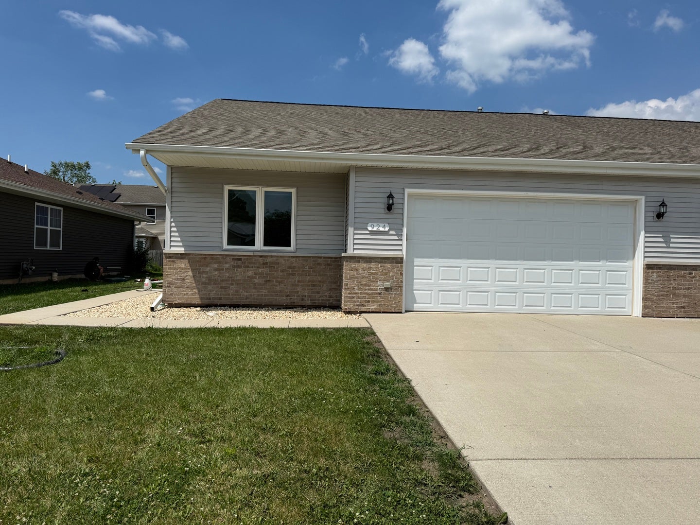 924 Bergera Street W, Braidwood, IL 60408 924 Bergera Street W, Braidwood, IL 60408