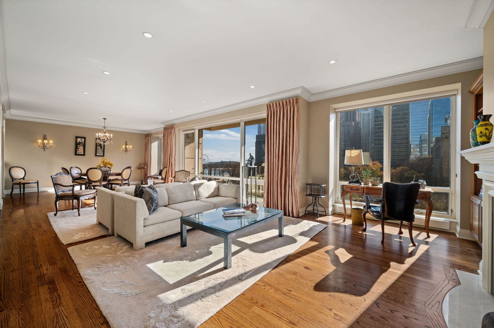 840 N LAKE SHORE Drive, #603, Chicago, IL 60611 Living Room
