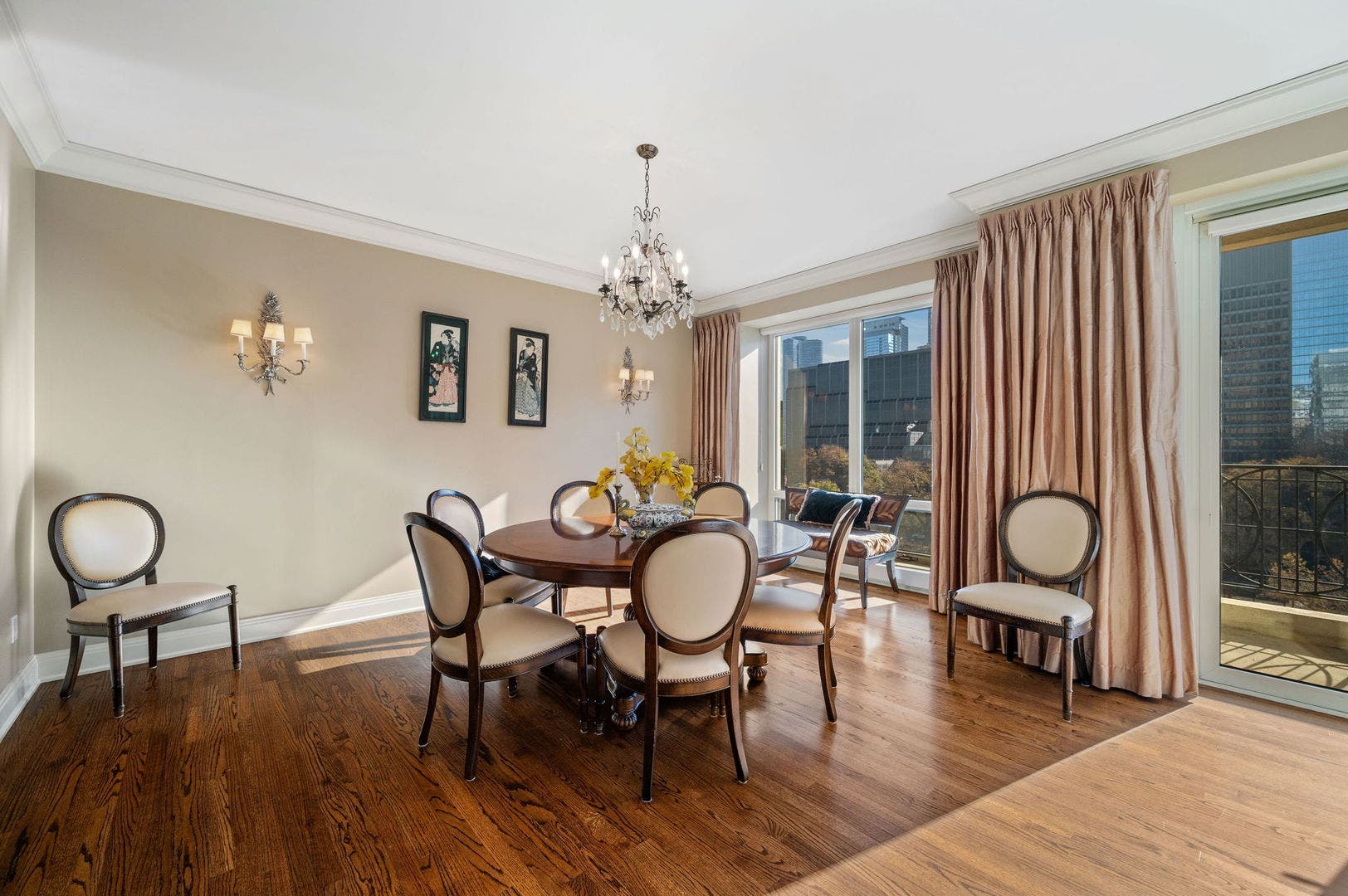 840 N LAKE SHORE Drive, #603, Chicago, IL 60611 Dining Room