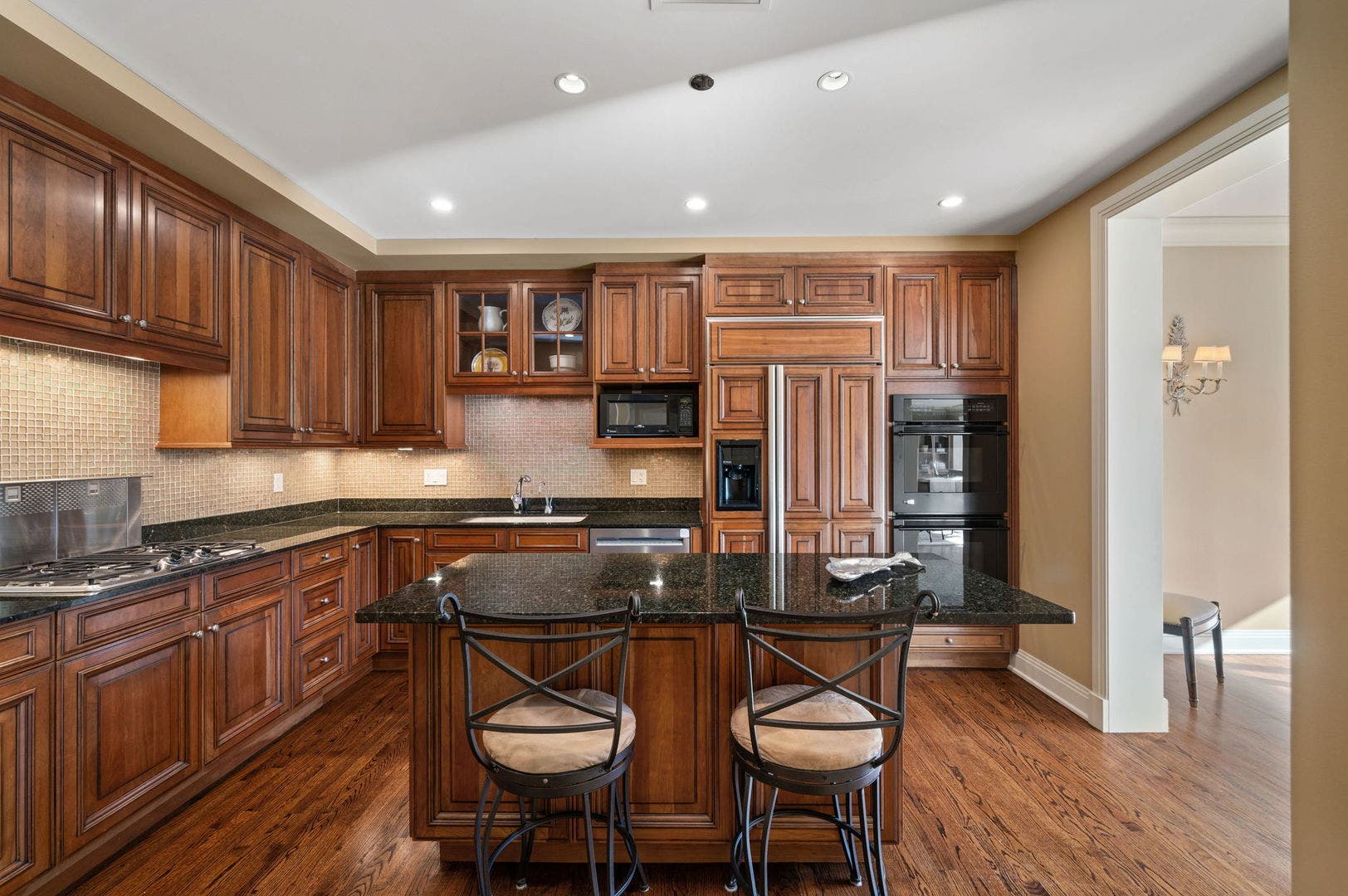 840 N LAKE SHORE Drive, #603, Chicago, IL 60611 Kitchen III