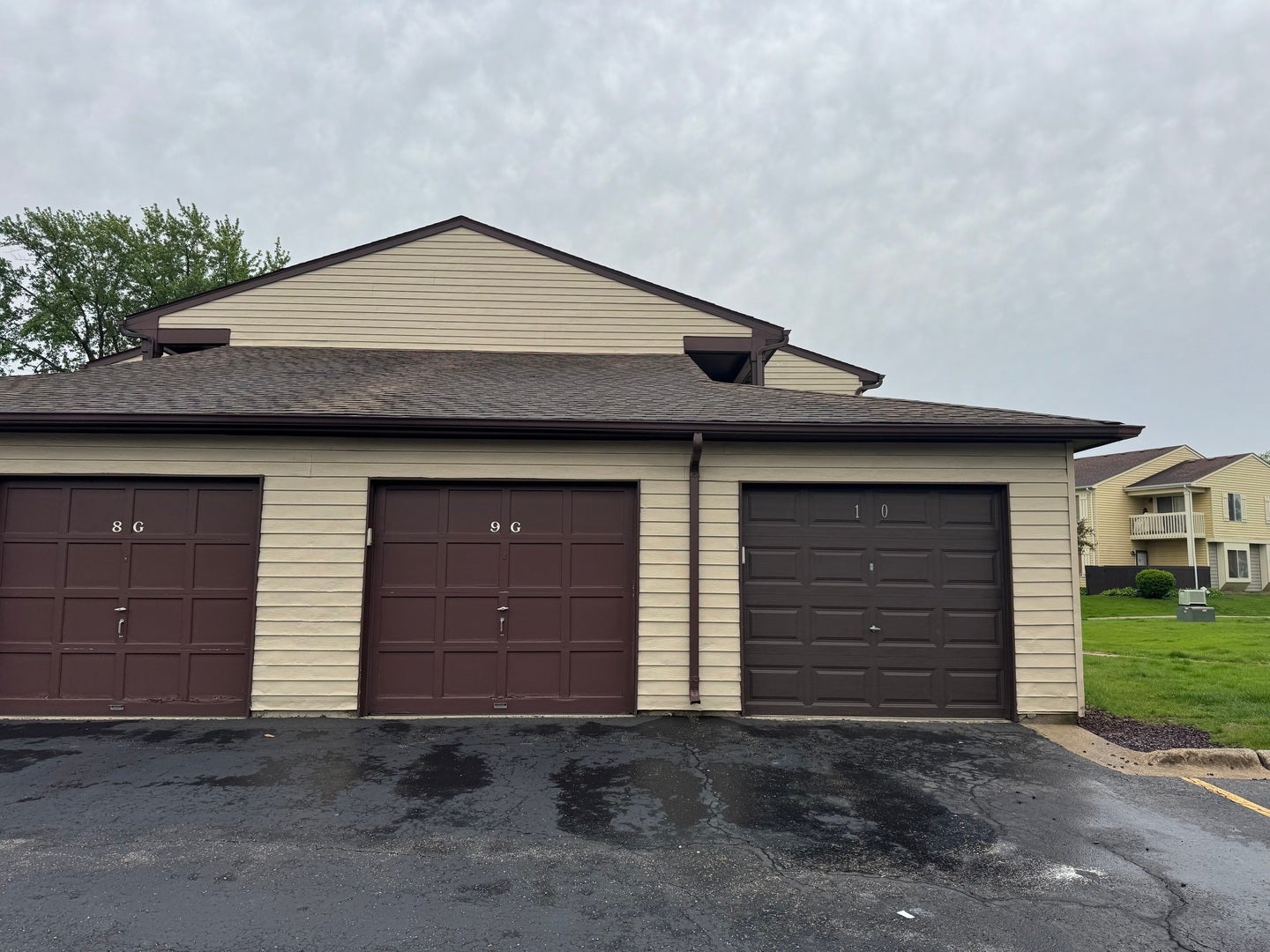 10G Fernwood Drive, #10G, Bolingbrook, IL 60440 10G Fernwood Drive, #10G, Bolingbrook, IL 60440
