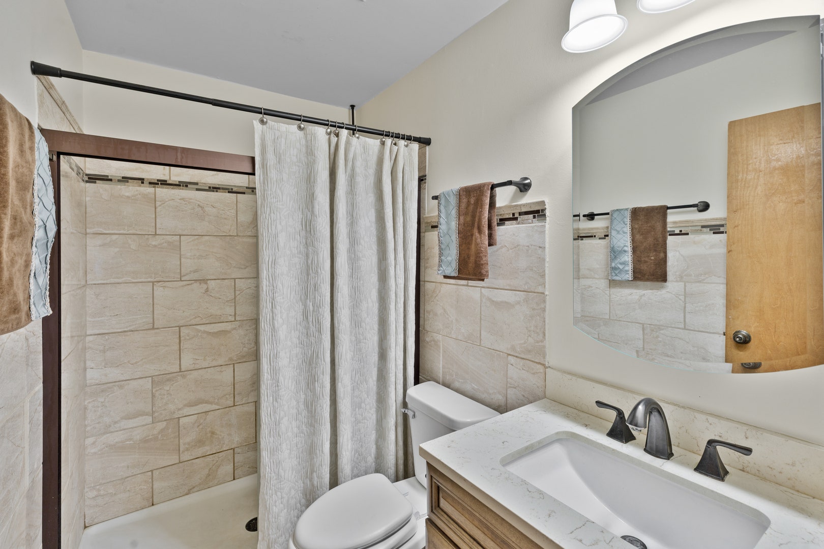 606 Mary Lane, St. Anne, IL 60964