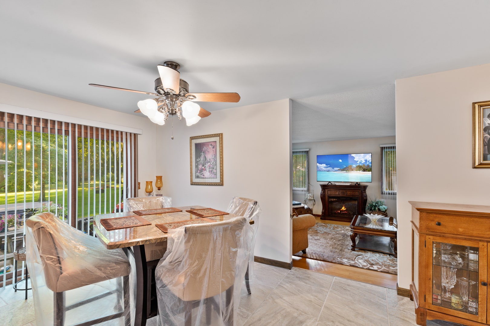 606 Mary Lane, St. Anne, IL 60964