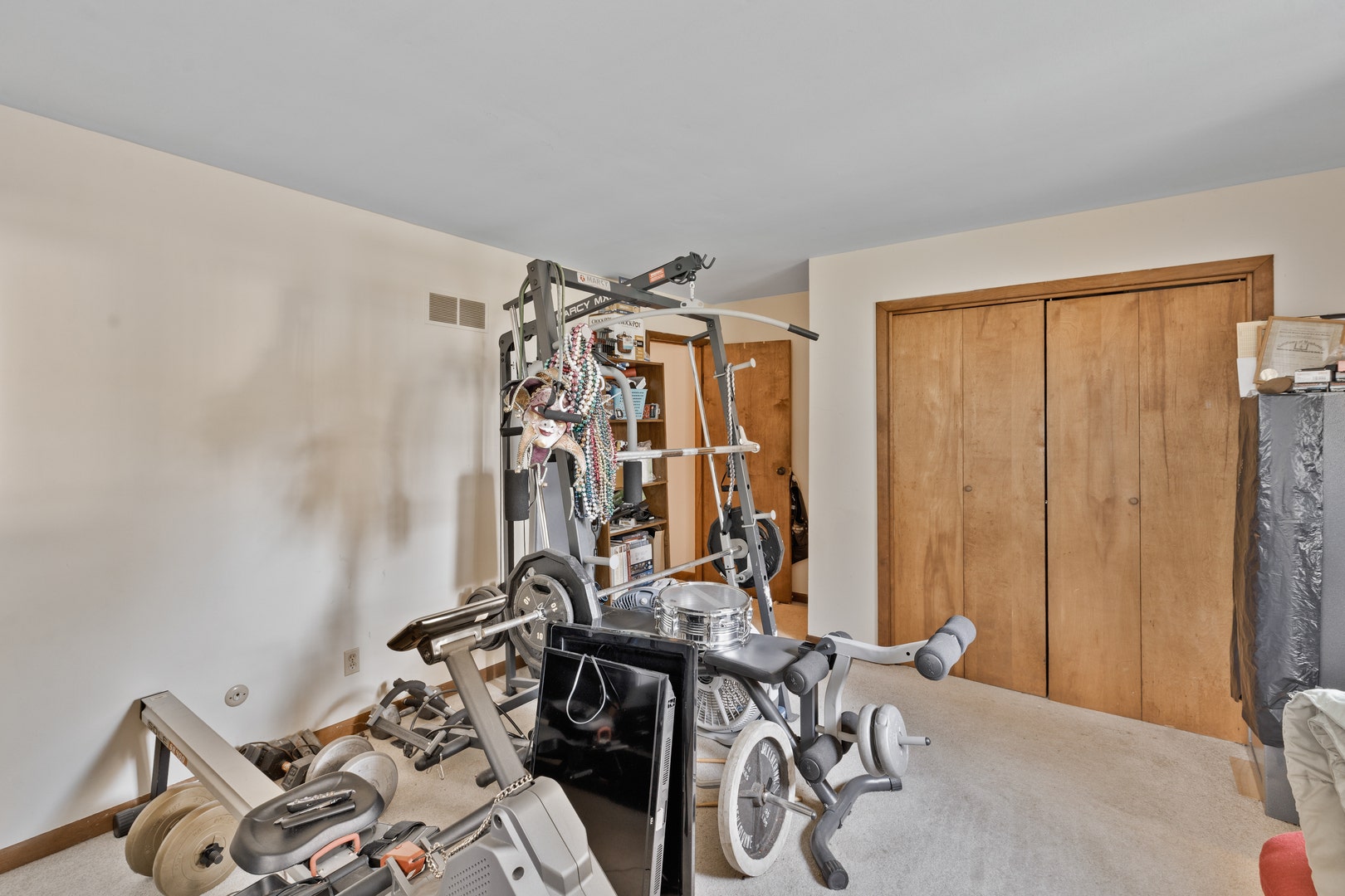 606 Mary Lane, St. Anne, IL 60964