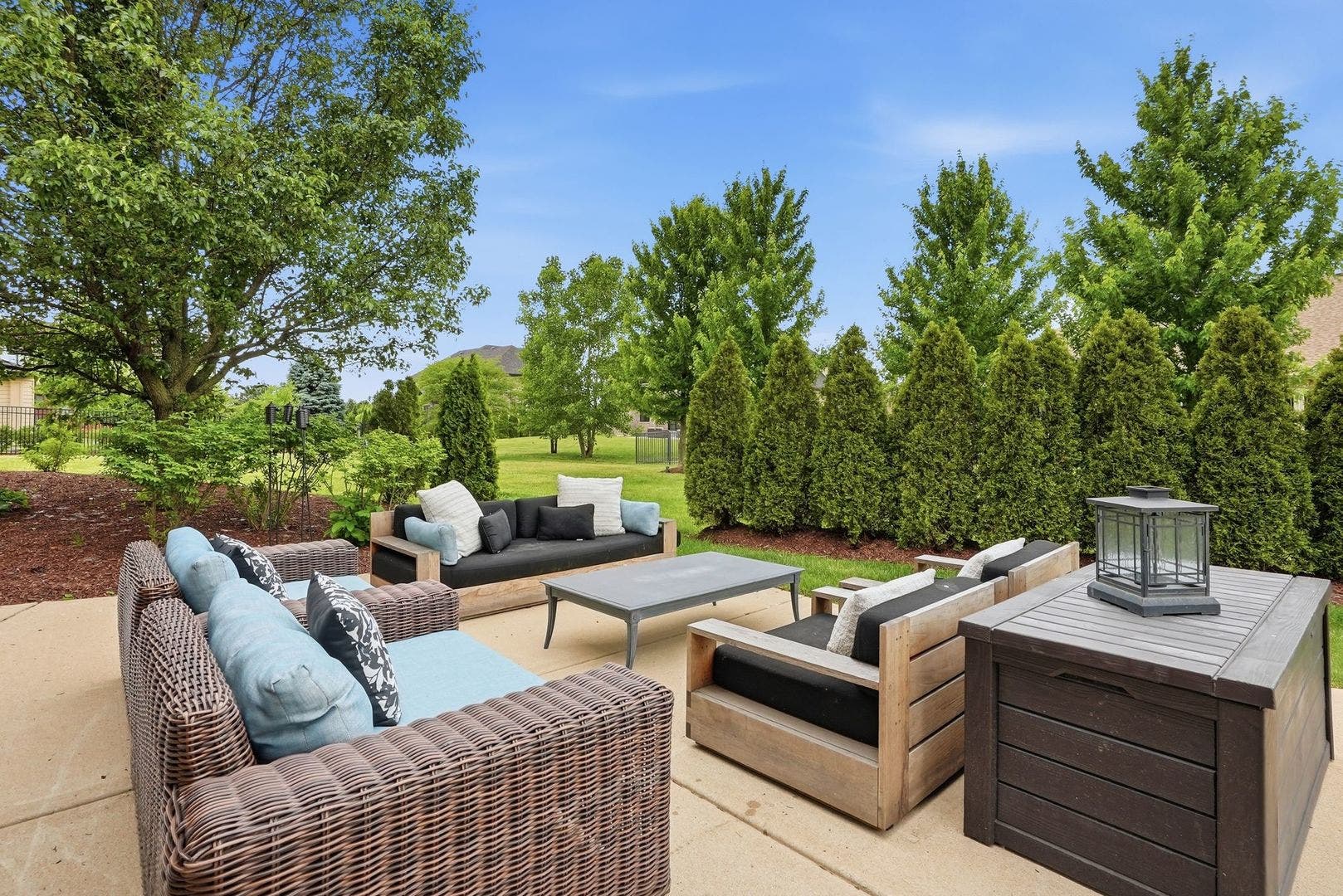 16116 Sandy Bank Court, Homer Glen, IL 60491 16116 Sandy Bank Court, Homer Glen, IL 60491