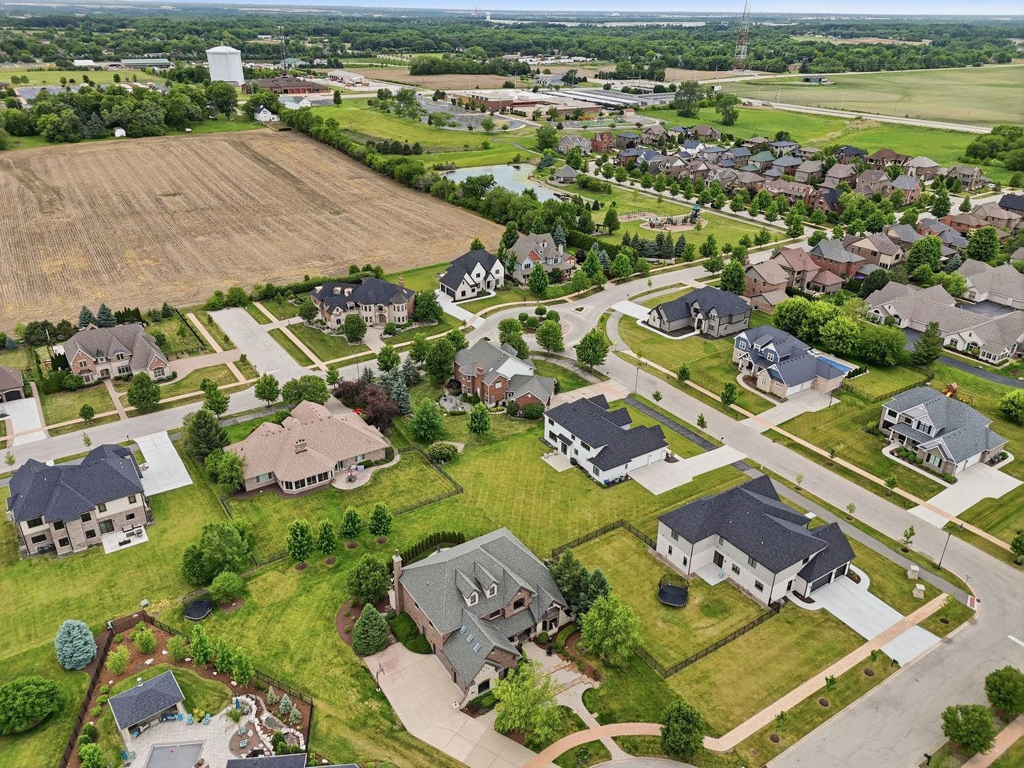 16116 Sandy Bank Court, Homer Glen, IL 60491 16116 Sandy Bank Court, Homer Glen, IL 60491