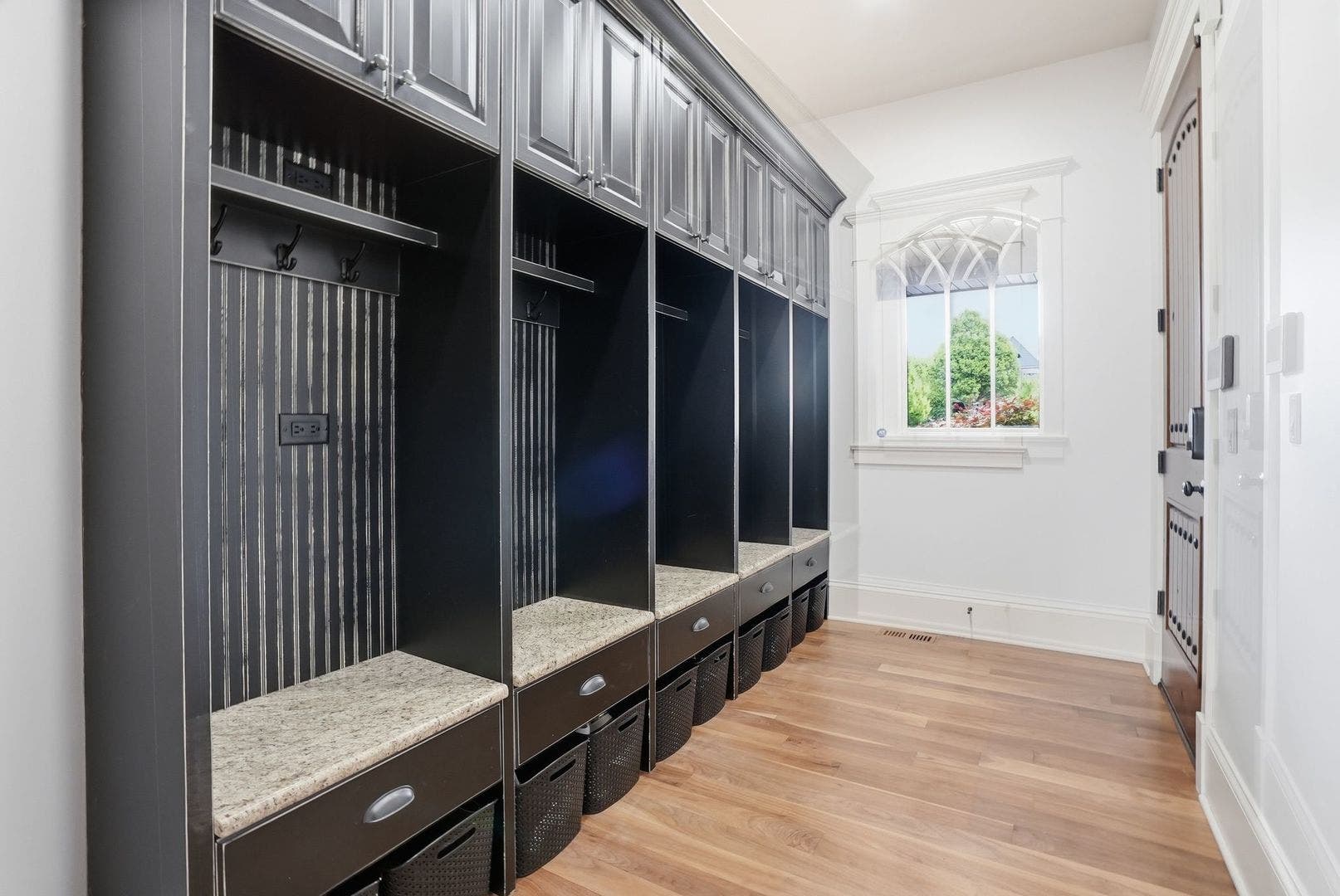 16116 Sandy Bank Court, Homer Glen, IL 60491 16116 Sandy Bank Court, Homer Glen, IL 60491