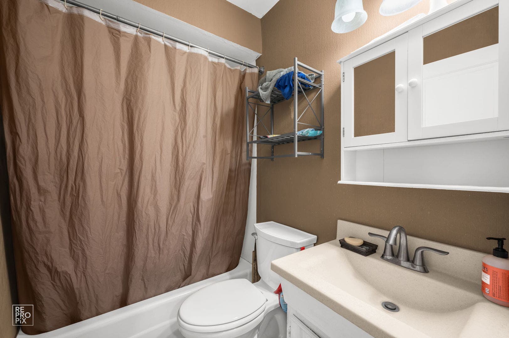 7109 Laverne Lane, #1A, Tinley Park, IL 60477