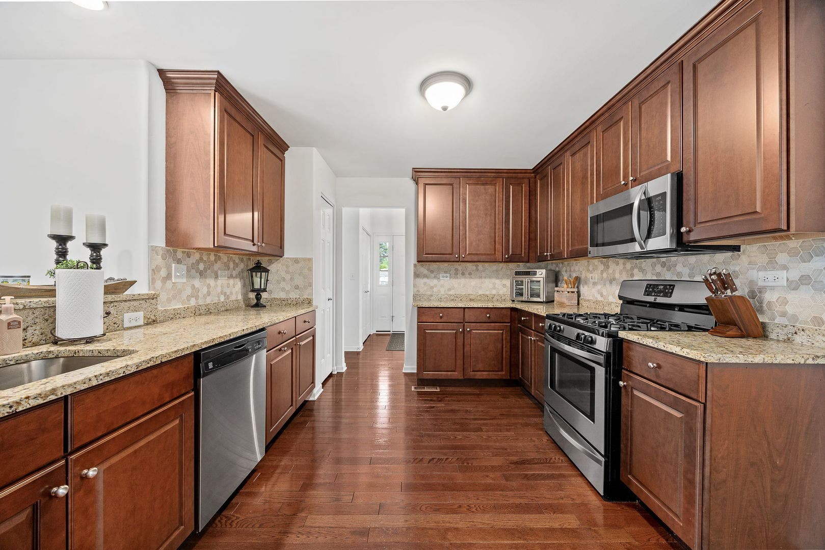 1108 Norley Avenue, Joliet, IL 60435 1108 Norley Avenue, Joliet, IL 60435