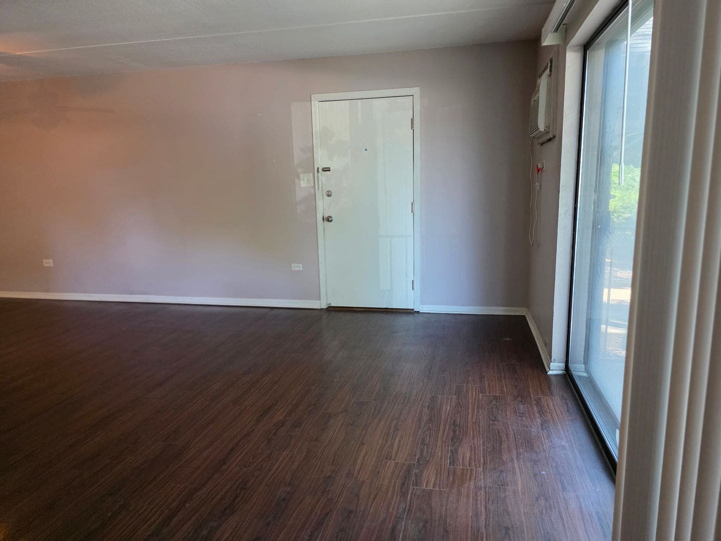 724 Warren Avenue, #101, Downers Grove, IL 60515