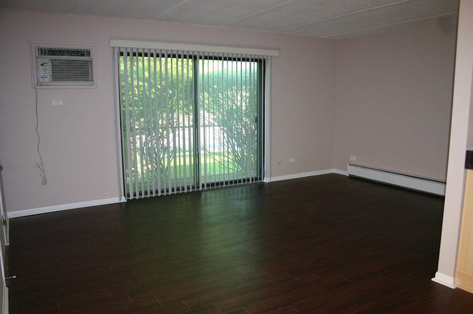 724 Warren Avenue, #101, Downers Grove, IL 60515