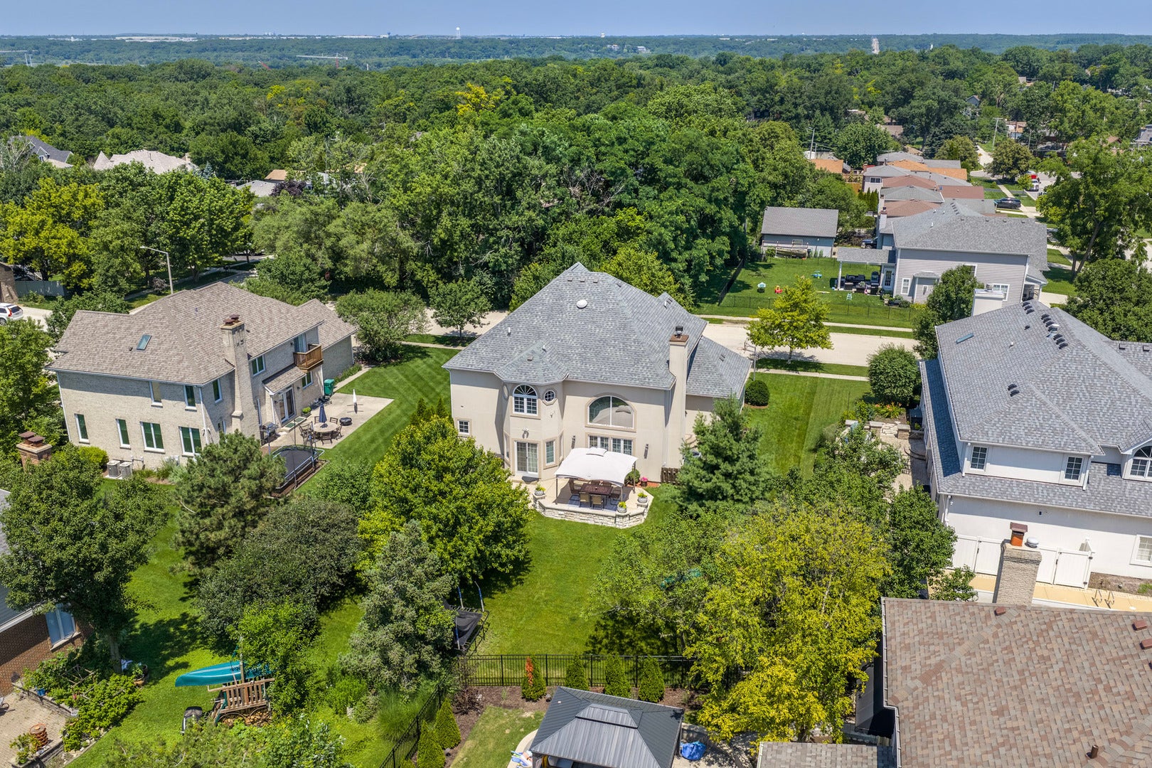 6 W Jayne Street, Lemont, IL 60439 6 W Jayne Street, Lemont, IL 60439