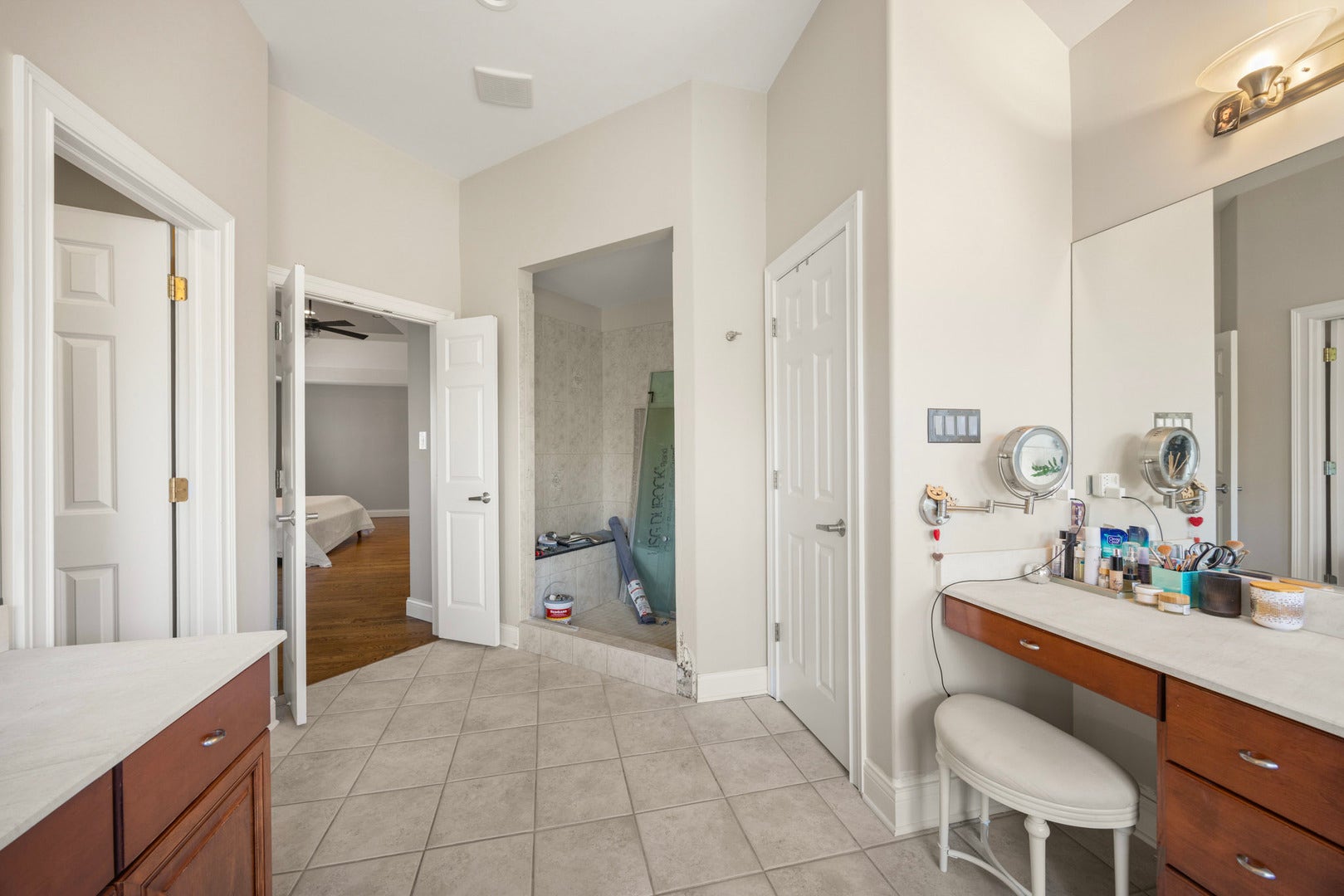 6 W Jayne Street, Lemont, IL 60439 6 W Jayne Street, Lemont, IL 60439