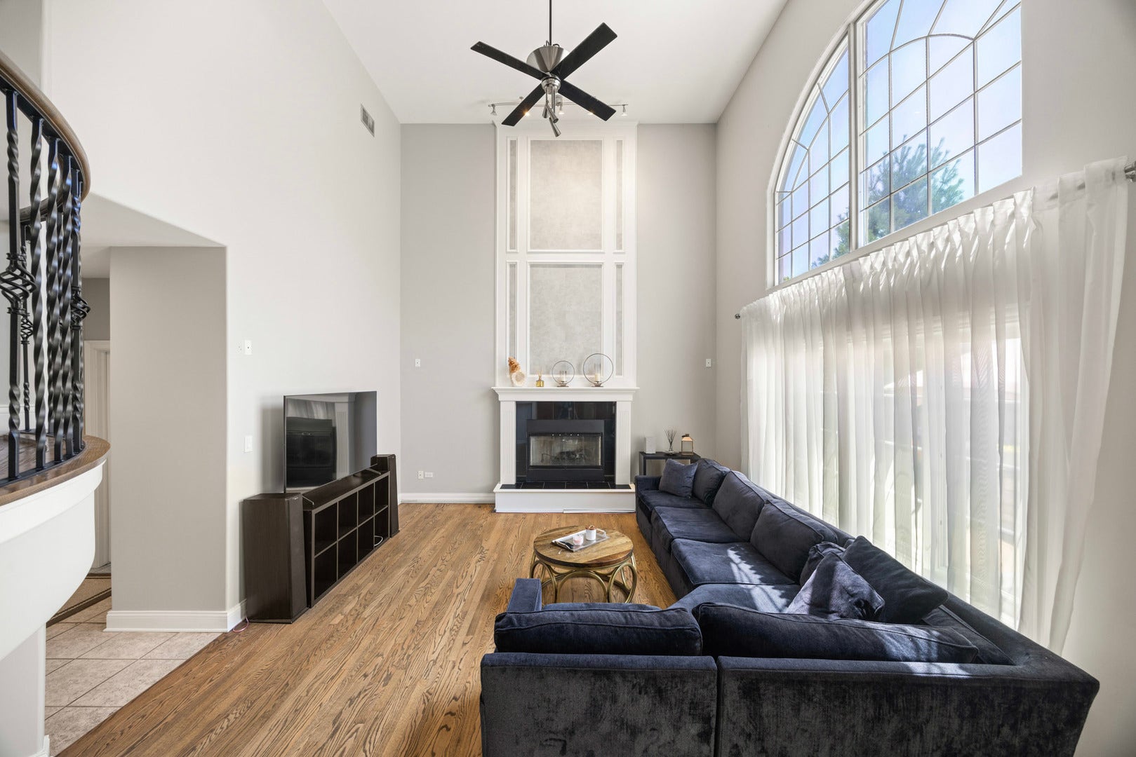 6 W Jayne Street, Lemont, IL 60439 6 W Jayne Street, Lemont, IL 60439