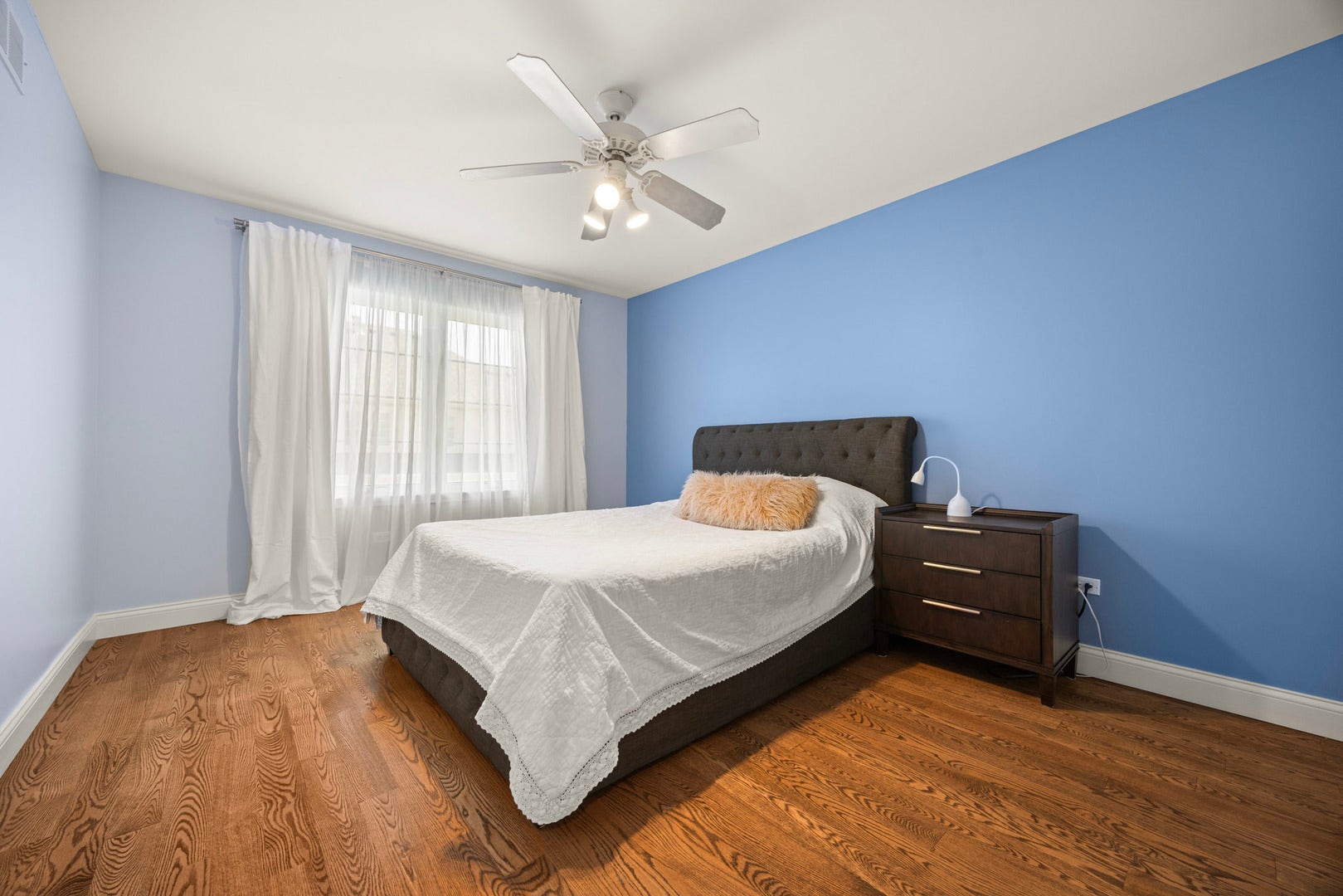 6 W Jayne Street, Lemont, IL 60439 6 W Jayne Street, Lemont, IL 60439