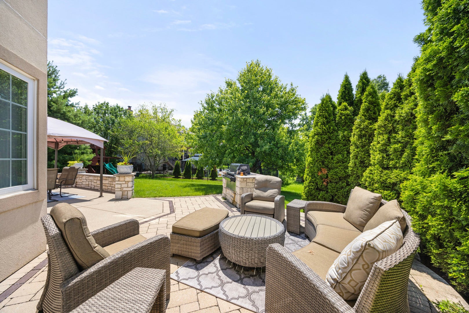 6 W Jayne Street, Lemont, IL 60439 6 W Jayne Street, Lemont, IL 60439