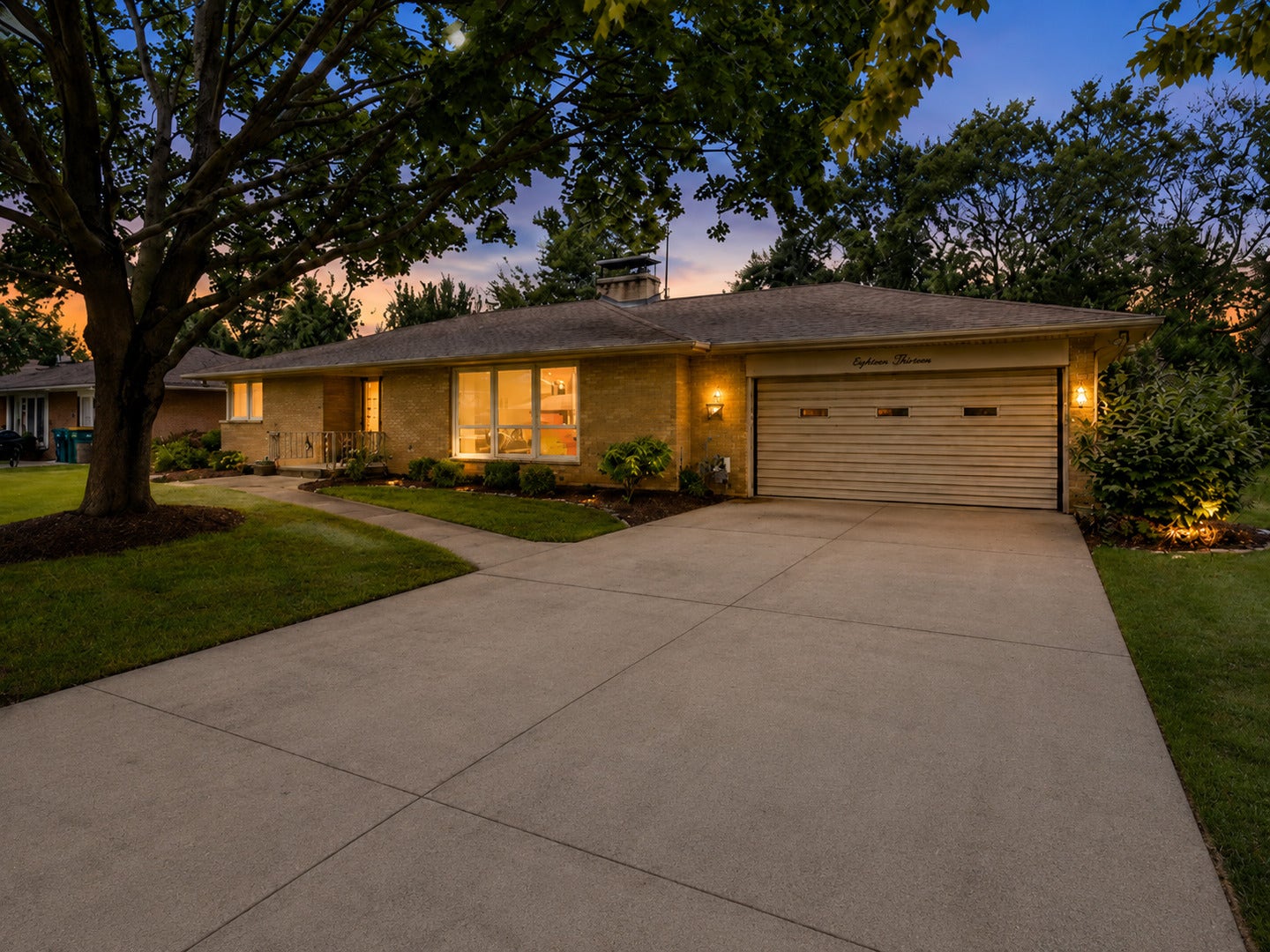 1813 West Acres Road, Joliet, IL 60435