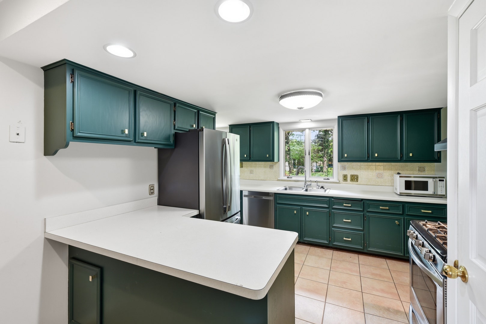 Kitchen was updated in 2022. And offers a convenie