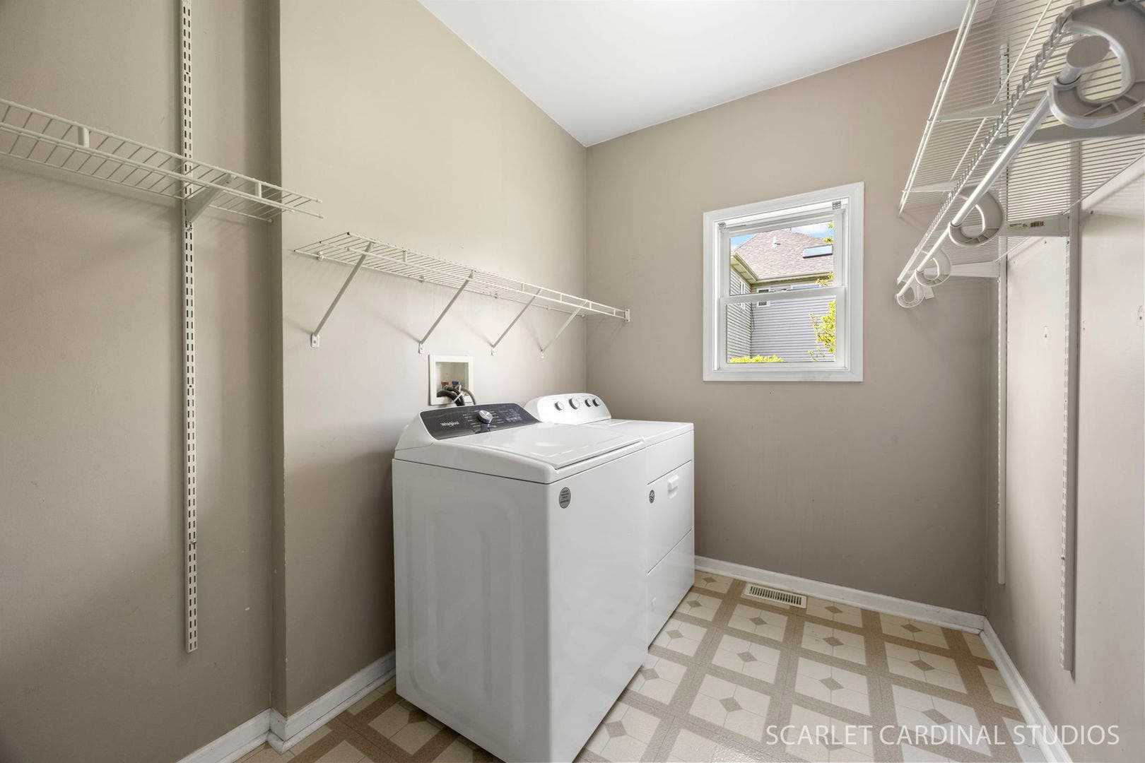 2494 Adamsway Drive, Aurora, IL 60502 1st floor laundry