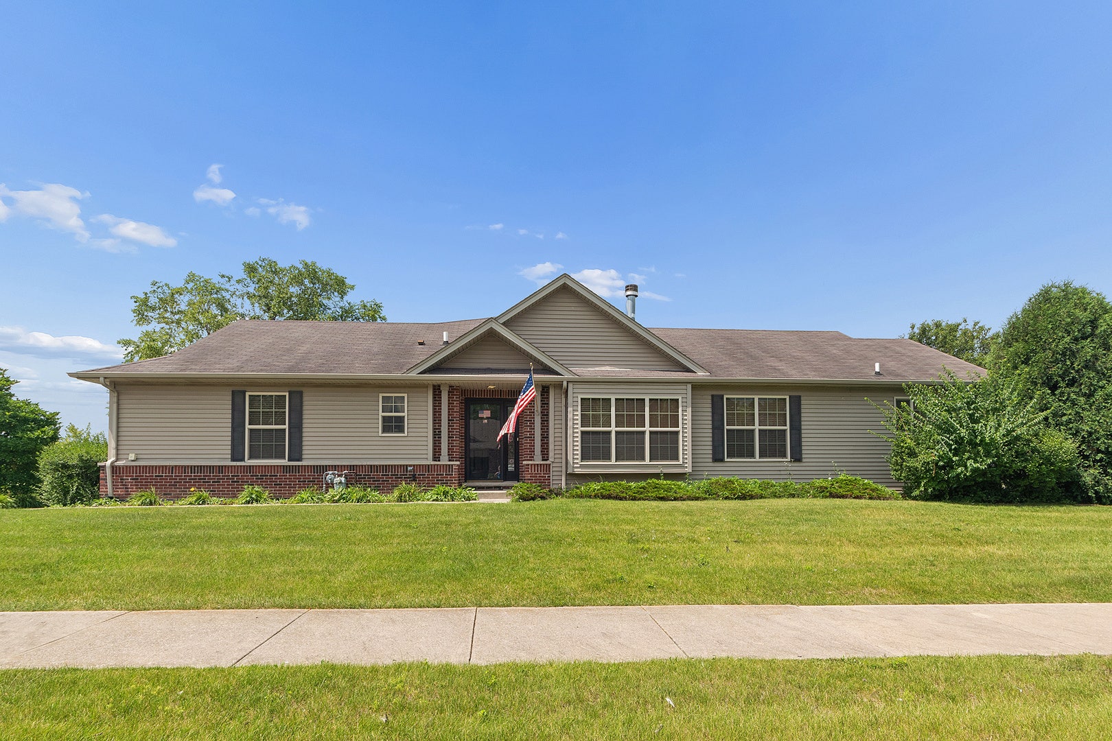 25426 Barrow Road, Manhattan, IL 60442 25426 Barrow Road, Manhattan, IL 60442